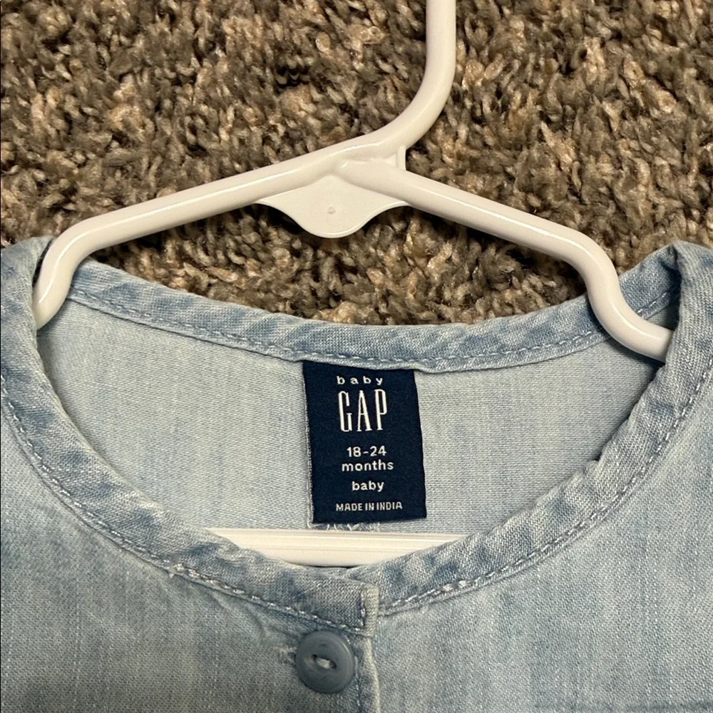 GAP Light Blue Kids Romper with Heart Pockets 18-24 months